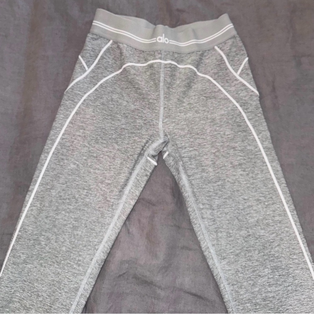 Alo yoga leggings
